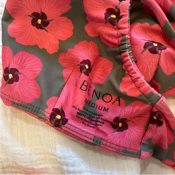 benoa hau set - Picture 2 of 3